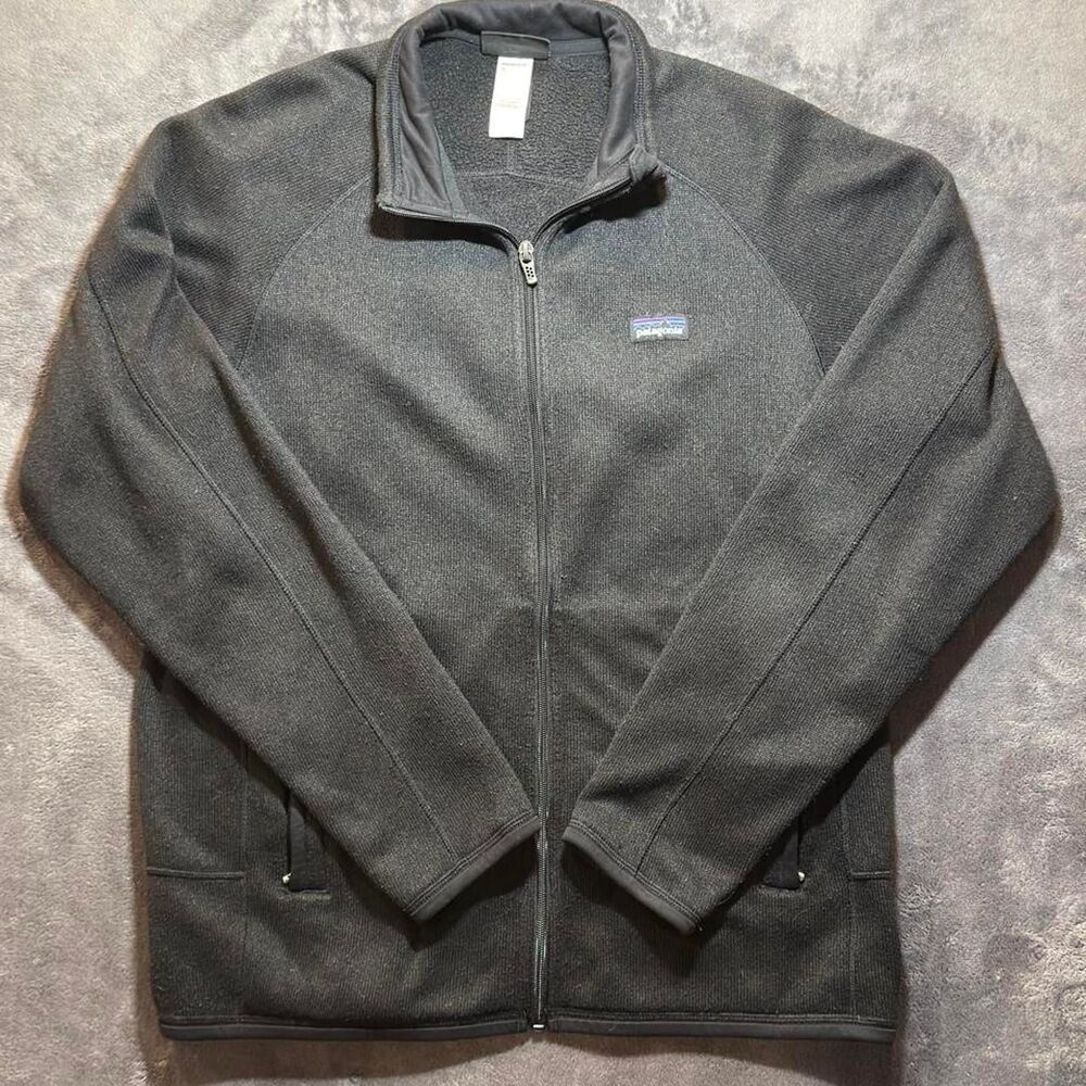 Patagonia Men's Black Knitted Jacket